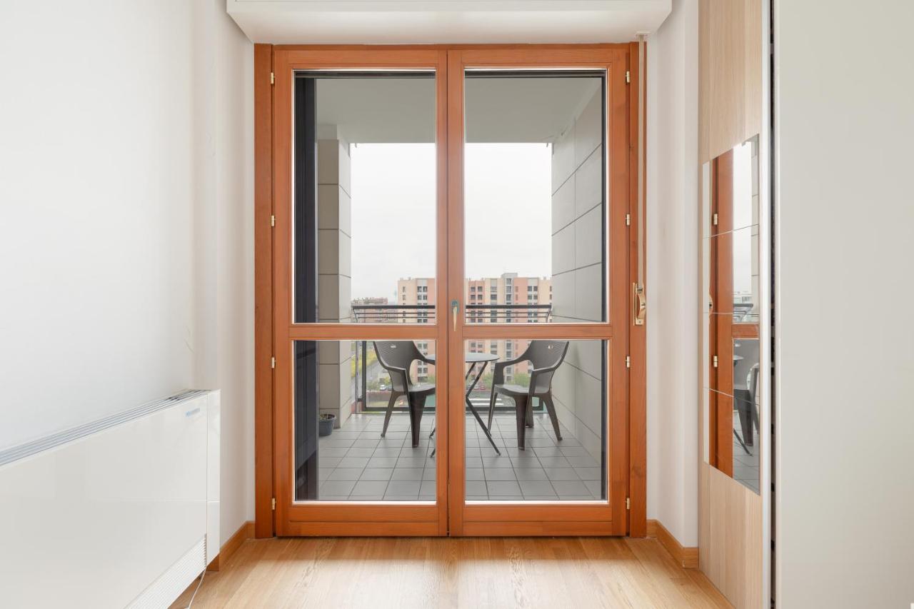 Milan Comfy Apartment X3 - With Balcony Ngoại thất bức ảnh